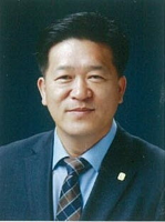 김균식