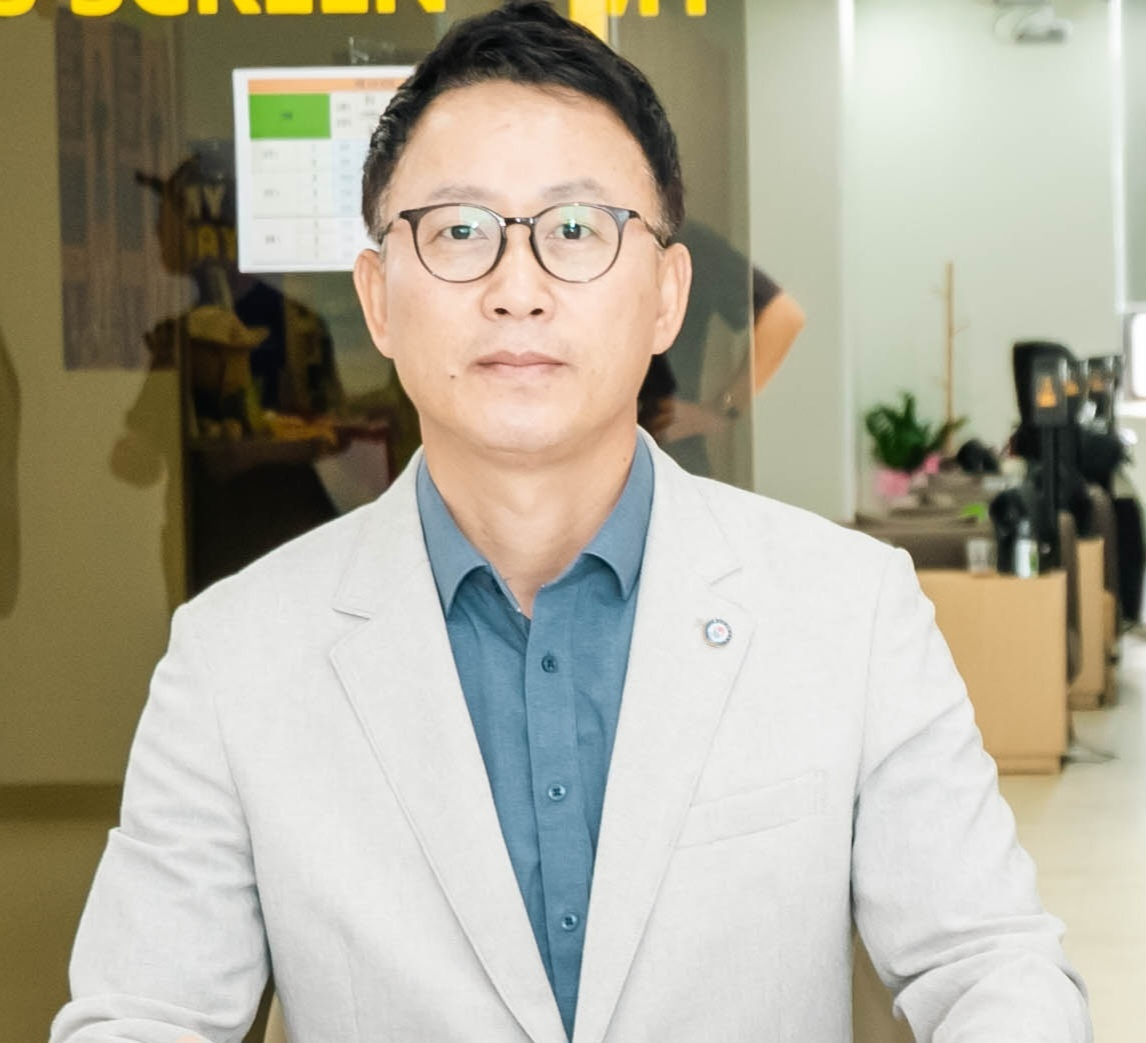 배철훈